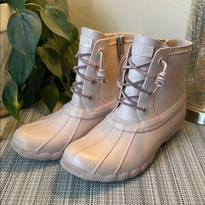 Sperry Women's Pink Salt Water Duck Boots size 7